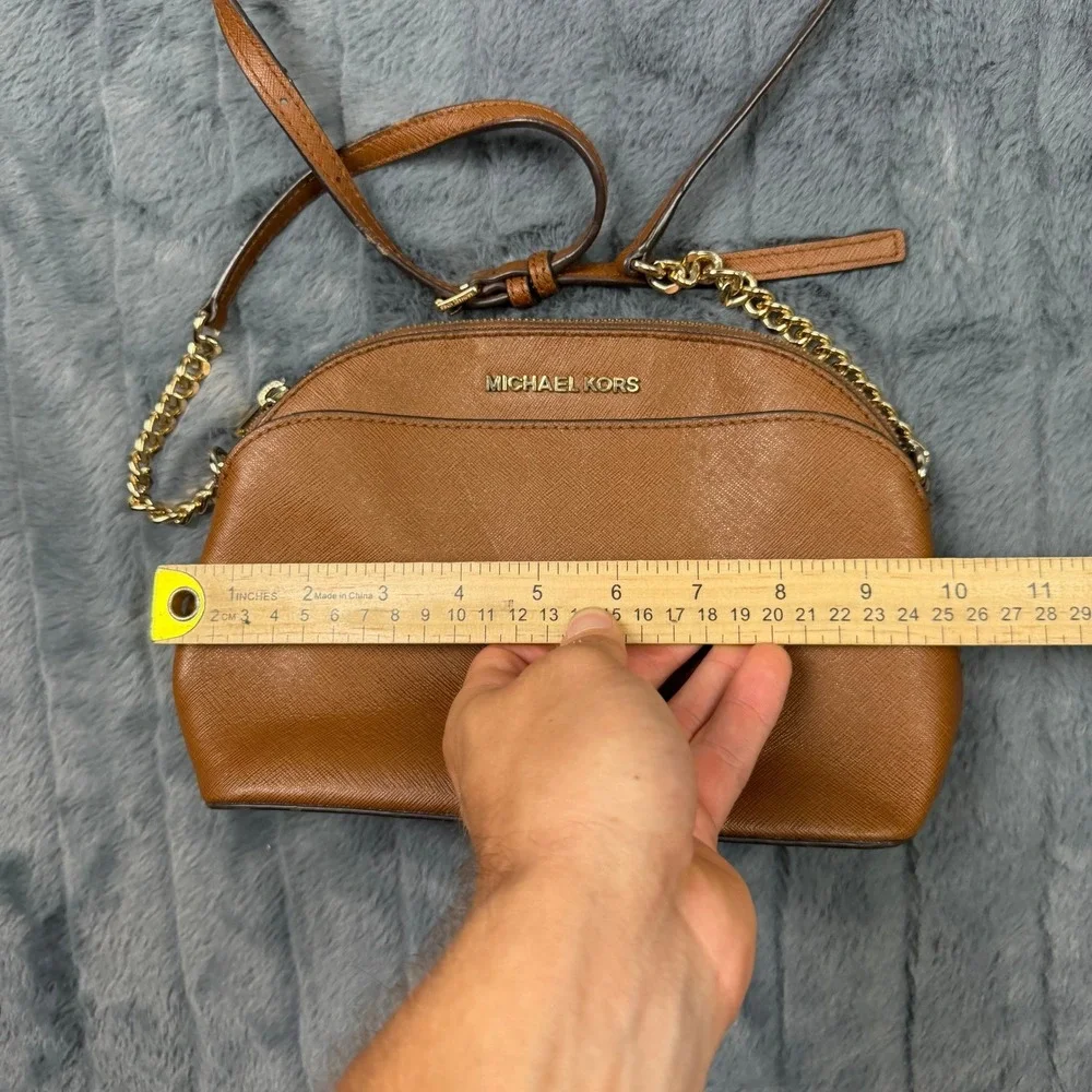 Michael Kors Cindy Dome Crossbody Bag Tan Acorn Saffiano Leather Gold Chain